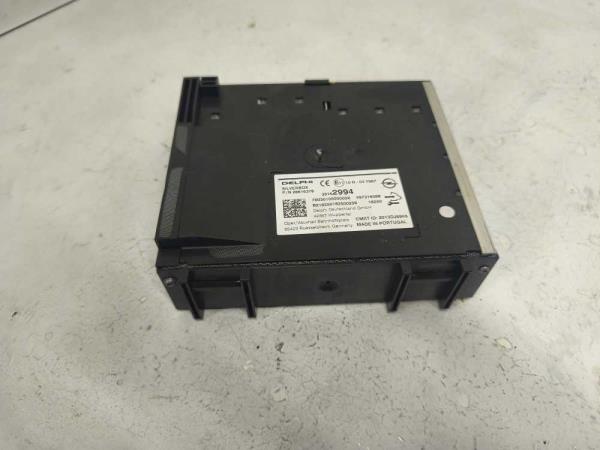 BOITIER RADIO OPEL - Vue 1